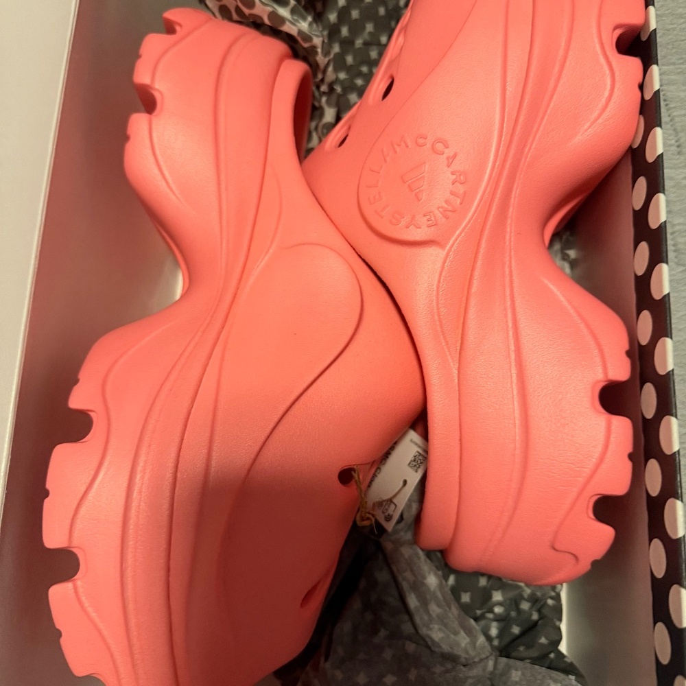 Adidas by Stella McCartney Clog in Light Warm Red Size 9
